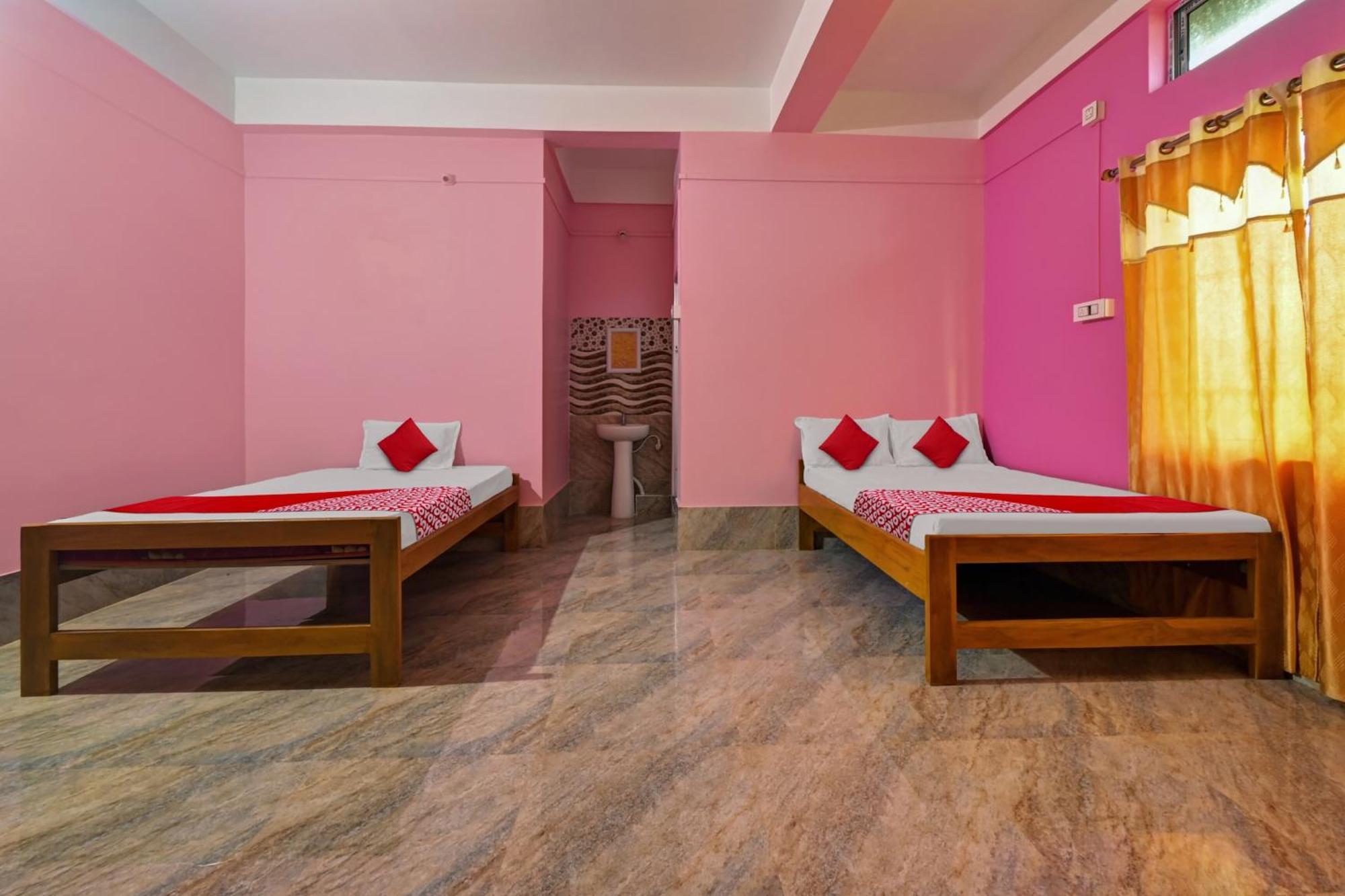 Oyo Flagship The Brahmaputra Homestay Guwahati Eksteriør billede